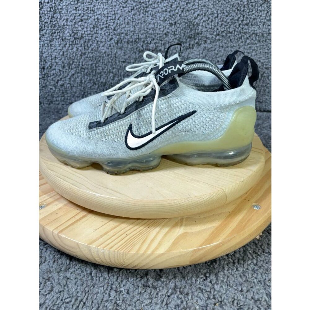 Nike Air VaporMax Flyknit 2021 Running Shoes Mens Size 10 White Gym Sneakers  St